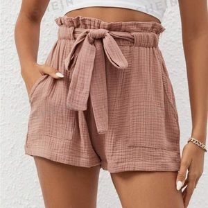 NWT SHEIN Frenchy Paperbag Waist Belted Wide Leg Shorts Dusty Pink Size 4